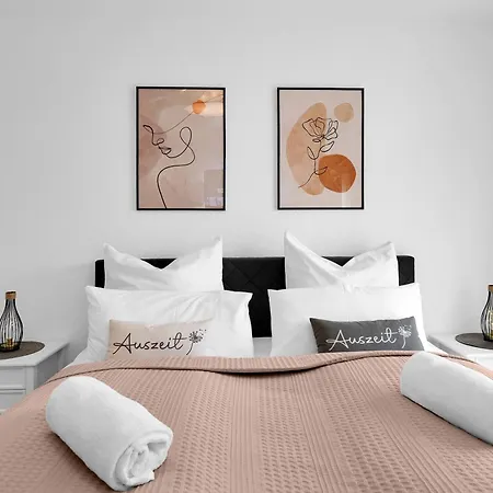 Inhome Parken - Kueche - Tv - Terrasse - Balkon شقة كْرايلتْسهايم