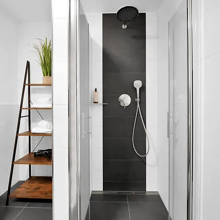 شقة Inhome Parken - Kueche - Tv - Terrasse - Balkon *