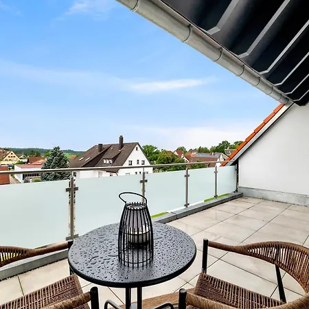 Inhome Parken - Kueche - Tv - Terrasse - Balkon شقة كْرايلتْسهايم