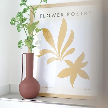 Inhome Parken - Kueche - Tv - Terrasse - Balkon شقة *