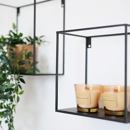 Inhome Parken - Kueche - Tv - Terrasse - Balkon شقة كْرايلتْسهايم