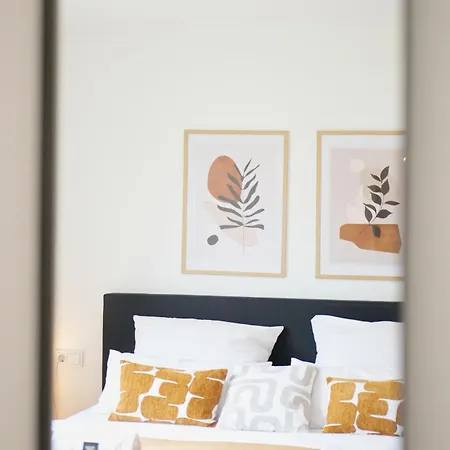 Inhome Parken - Kueche - Tv - Terrasse - Balkon * كْرايلتْسهايم